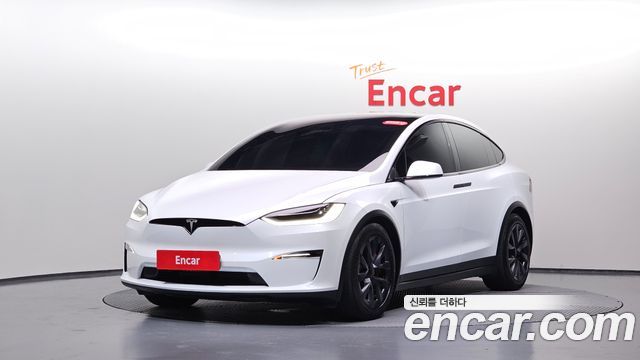 Tesla Model X Plaid 2023 — фото 11