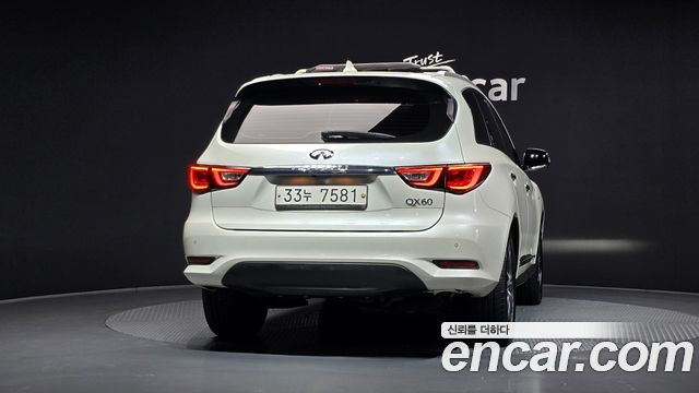 Infiniti QX60 3.5 AWD 2017 — фото 4