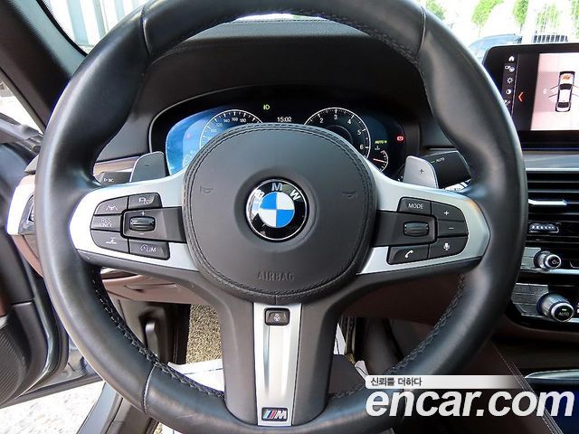 BMW 5 Series (G30) 530i xDrive M Sport Package Plus 2019 — фото 8