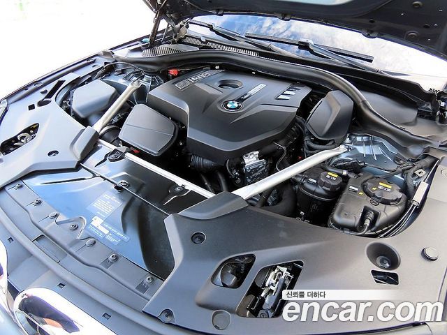 BMW 5 Series (G30) 530i xDrive M Sport Package Plus 2019 — фото 23