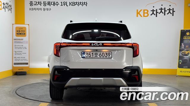 Kia Seltos Gasoline 2.0 2WD Signature 2023 — фото 4