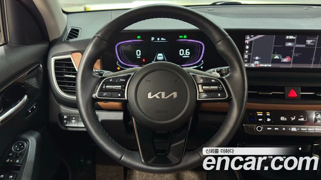 Kia Seltos Gasoline 2.0 2WD Signature 2023 — фото 16