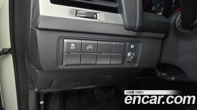 KG Mobility (SsangYong) Rexton Sports Diesel 2.2 2WD Adventure 2019 — фото 16