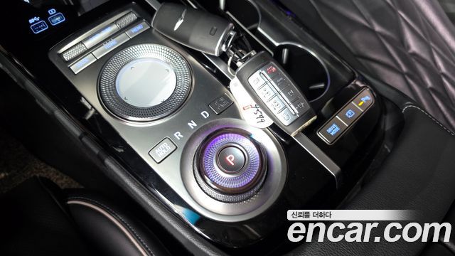 Genesis G80 (RG3) Gasoline 2.5 Turbo AWD 2022 — фото 9