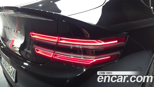 Genesis G80 (RG3) Gasoline 2.5 Turbo AWD 2022 — фото 29