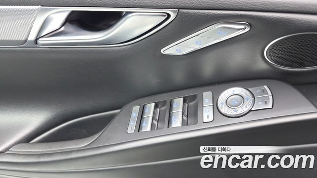 Genesis G80 (RG3) Gasoline 2.5 Turbo AWD 2022 — фото 42