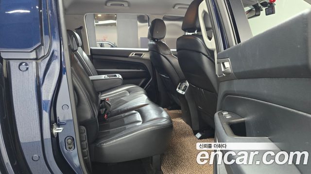 KG Mobility (SsangYong) Rexton Sports Diesel 2.2 4WD Noblesse 2018 — фото 11