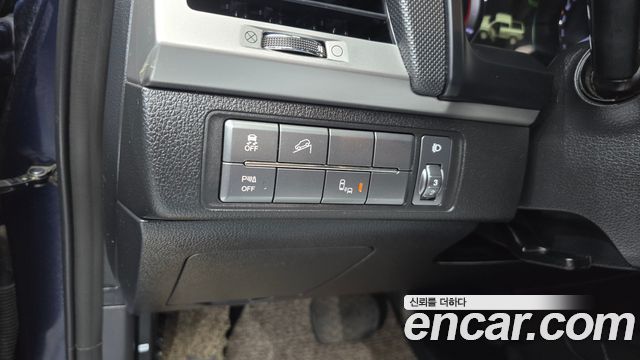 KG Mobility (SsangYong) Rexton Sports Diesel 2.2 4WD Noblesse 2018 — фото 16