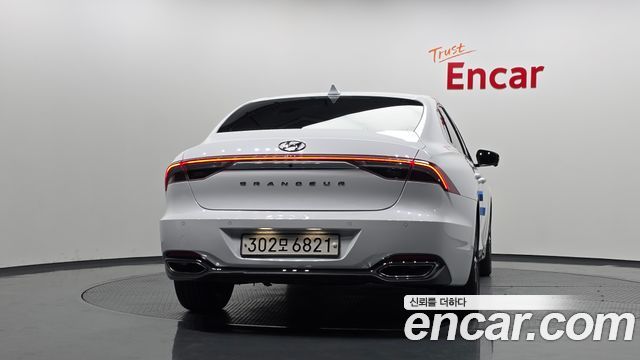 Hyundai Grandeur (IG) 2.5 Le Blanc 2023 — фото 4
