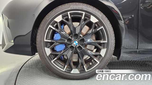 BMW 1 Series (F70) M135 xDrive 2025 — фото 5