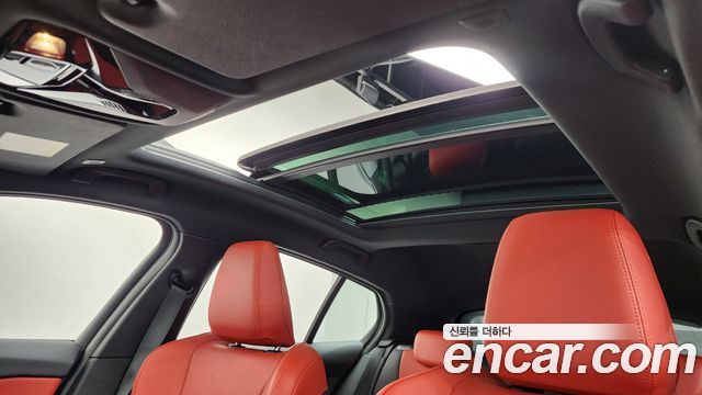 BMW 1 Series (F70) M135 xDrive 2025 — фото 19