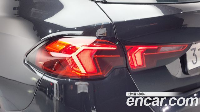 BMW 1 Series (F70) M135 xDrive 2025 — фото 23