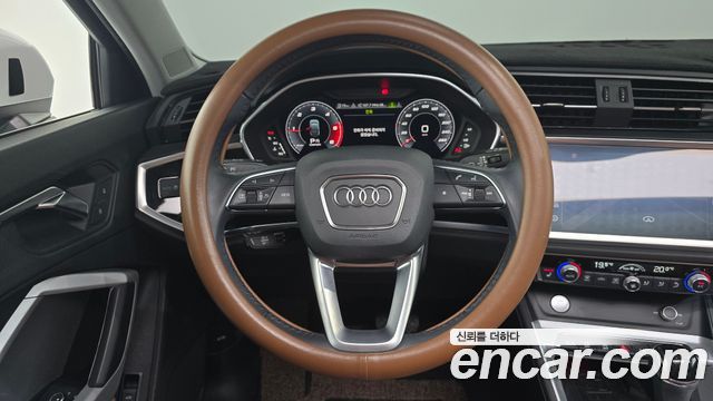 Audi Q3 (F3) 35 TDI Sportback 2020 — фото 16