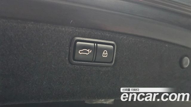 Genesis G80 3.3 GDI AWD Premium Luxury 2019 — фото 33
