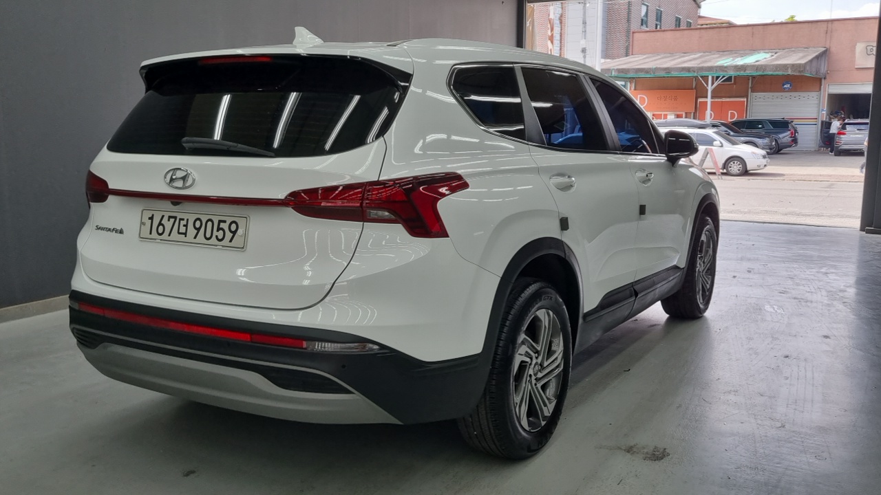 Hyundai Santa Fe Diesel 2.2 2WD Premium Choice 2021 — фото 2