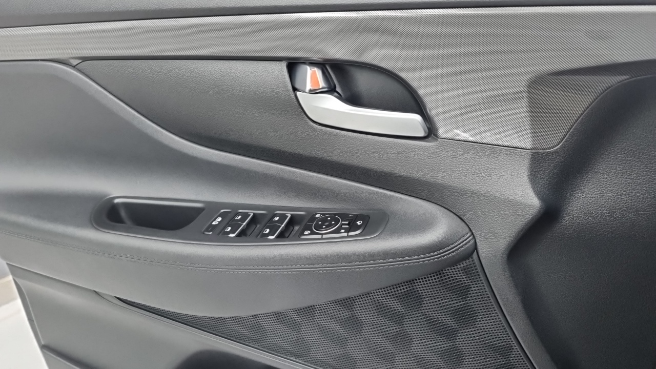 Hyundai Santa Fe Diesel 2.2 2WD Premium Choice 2021 — фото 17