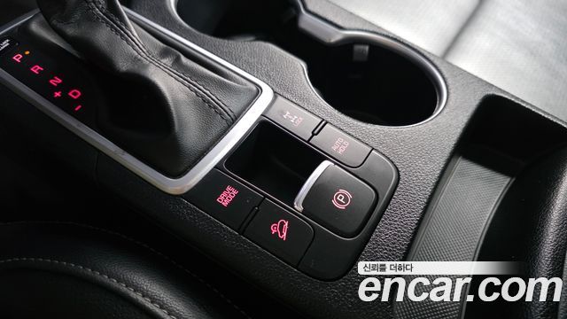 Kia Sportage The Bold Diesel 2.0 4WD Trendy 2021 — фото 17