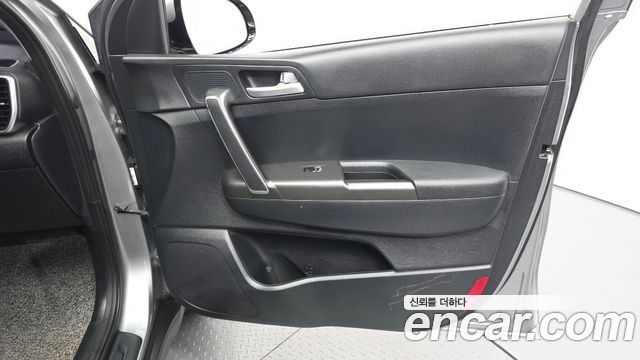Kia Sportage The Bold Diesel 2.0 4WD Trendy 2021 — фото 24