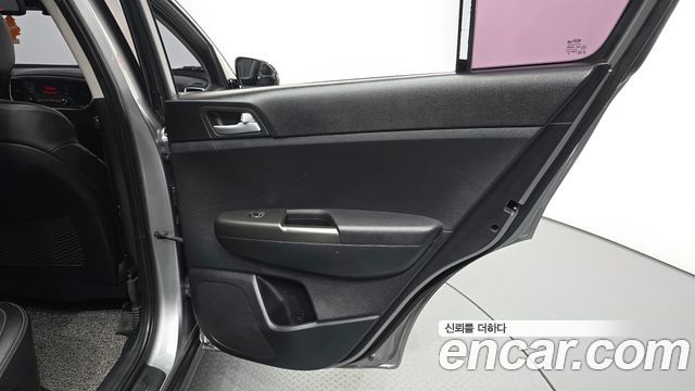 Kia Sportage The Bold Diesel 2.0 4WD Trendy 2021 — фото 25