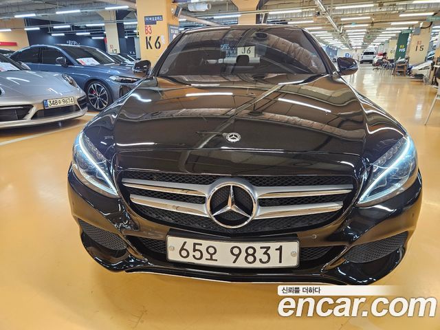 Mercedes-Benz C-Class (W205) C220 d Avantgarde 2018 — фото 3