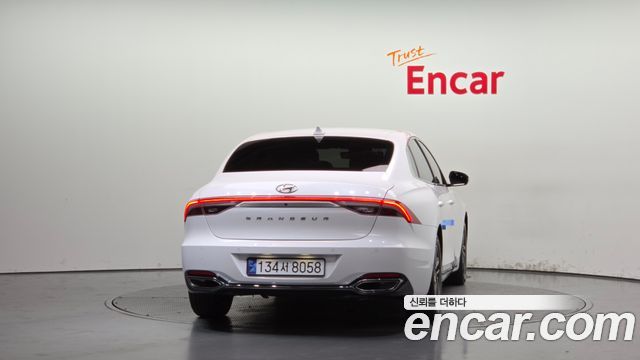 Hyundai Grandeur (IG) 2.5 Premium 2022 — фото 4