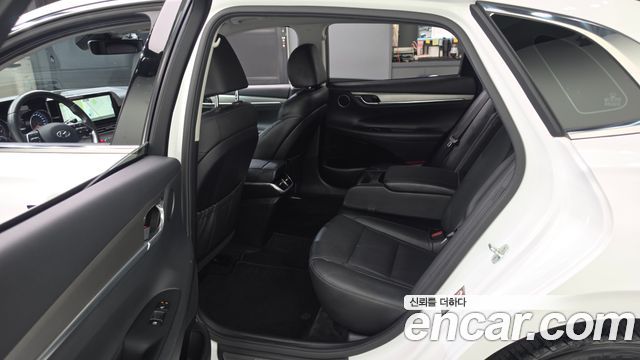 Hyundai Grandeur (IG) 2.5 Premium 2022 — фото 11