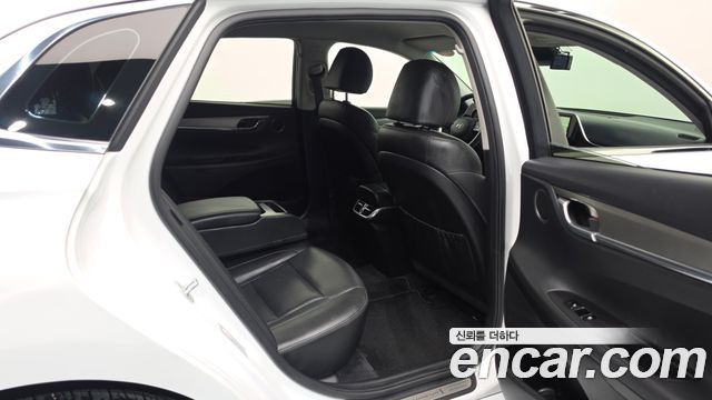 Hyundai Grandeur (IG) 2.5 Premium 2022 — фото 12