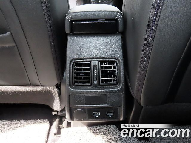 Renault Korea XM3 1.3 TCe RE 2023 — фото 21