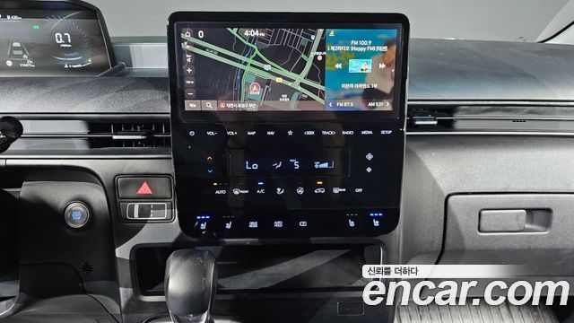 Hyundai Staria Cargo 5-Seater Modern 2022 — фото 13
