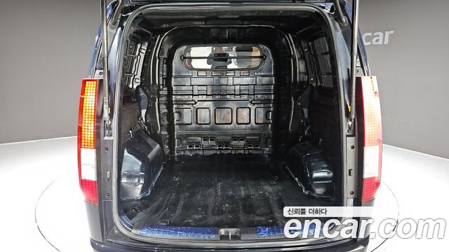 Hyundai Staria Cargo 5-Seater Modern 2022 — фото 19