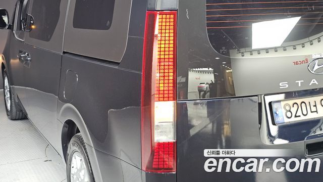 Hyundai Staria Cargo 5-Seater Modern 2022 — фото 23
