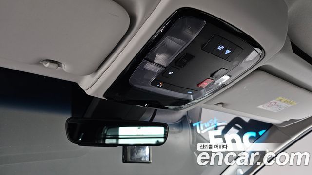 Hyundai Staria Cargo 5-Seater Modern 2022 — фото 27