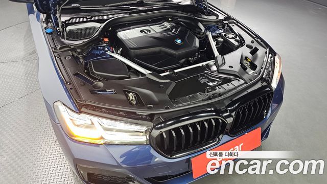 BMW 5 Series (G30) 520i M Sport 2021 — фото 6