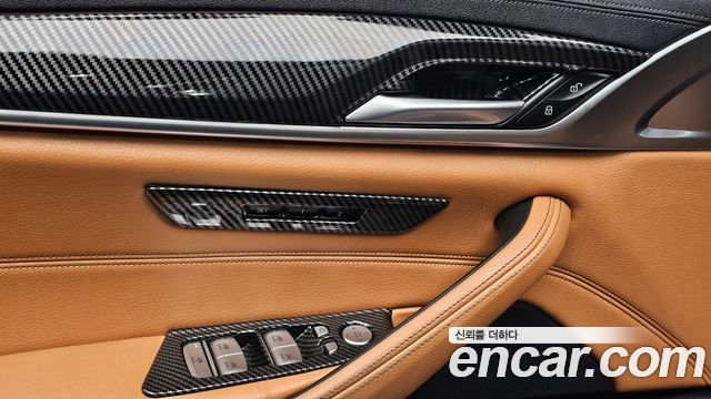 BMW 5 Series (G30) 520i M Sport 2021 — фото 24