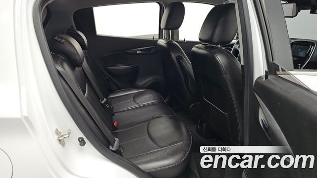 Chevrolet Next Spark LTZ 2016 — фото 16