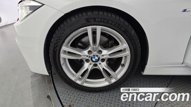 BMW 3 Series (F30) 330i M Sport 2017 — фото 5