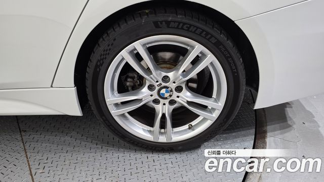 BMW 3 Series (F30) 330i M Sport 2017 — фото 21