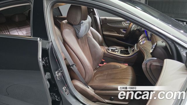 Mercedes-Benz CLS-Class (C257) CLS400d 4MATIC 2019 — фото 12
