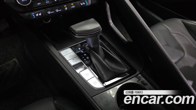 Hyundai Avante Hybrid (CN7) Inspiration 2023 — фото 9