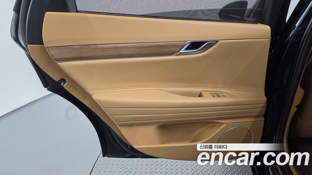 Genesis G80 (RG3) Gasoline 2.5 Turbo 2WD 2026 — фото 31