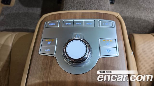 Genesis G80 (RG3) Gasoline 2.5 Turbo 2WD 2026 — фото 49