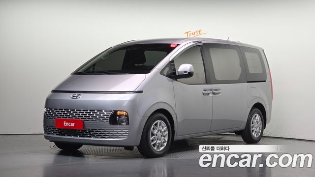 Hyundai Staria Cargo 5-Seater Modern 2023 — фото 1