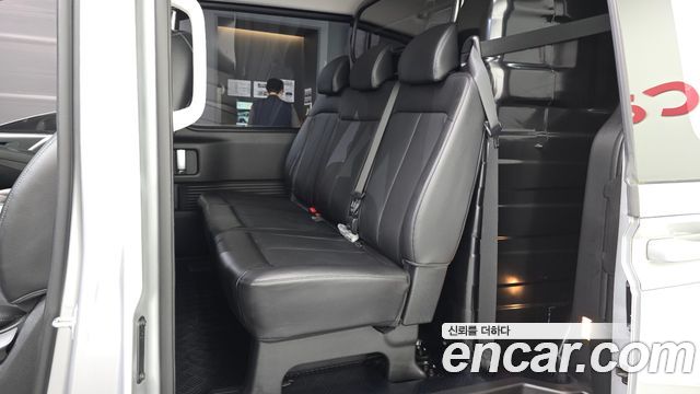 Hyundai Staria Cargo 5-Seater Modern 2023 — фото 11