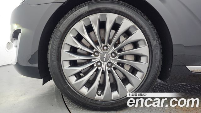 Genesis EQ900 5.0 GDI AWD Prestige 2018 — фото 5