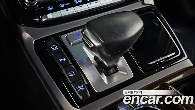 Genesis EQ900 5.0 GDI AWD Prestige 2018 — фото 9