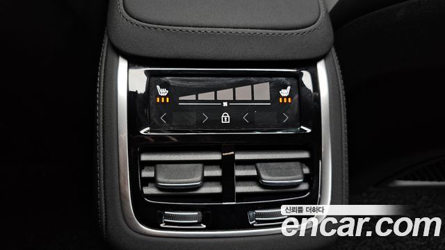 Volvo XC90 (II) B6 Black Edition 2026 — фото 18