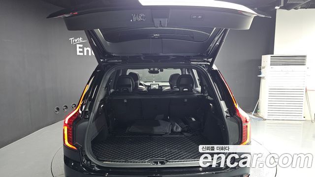 Volvo XC90 (II) B6 Black Edition 2026 — фото 20