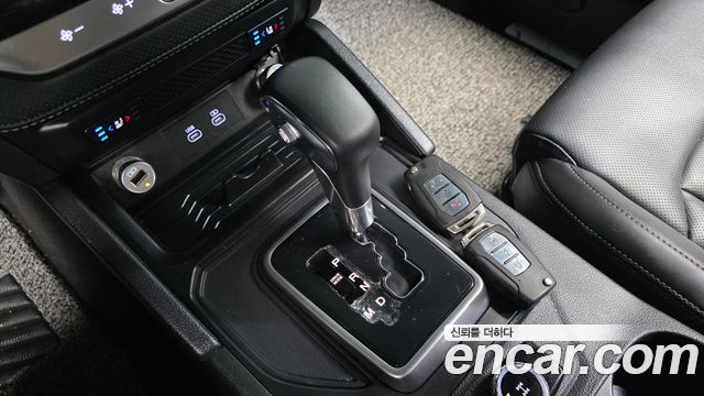 KG Mobility (SsangYong) Rexton Sports Khan Diesel 2.2 4WD Culman Prestige 2024 — фото 9