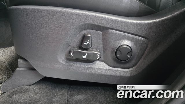 KG Mobility (SsangYong) Rexton Sports Khan Diesel 2.2 4WD Culman Prestige 2024 — фото 32
