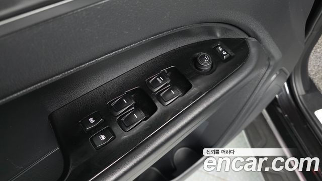 KG Mobility (SsangYong) Rexton Sports Khan Diesel 2.2 4WD Culman Prestige 2024 — фото 37